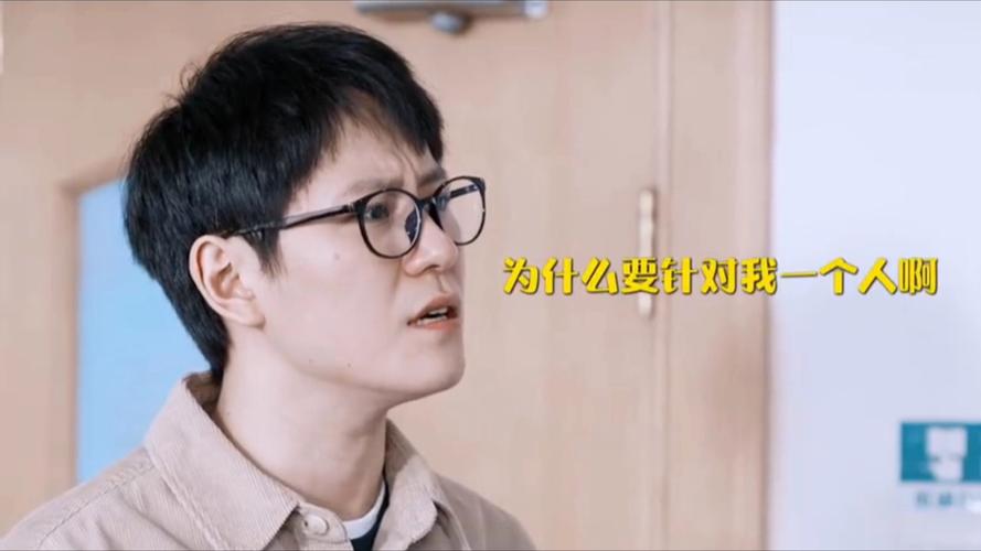 6个字的歌名/6个字的歌名烟嗓唱的-第2张图片 6个字的歌名/6个字的歌名烟嗓唱的-第2张图片