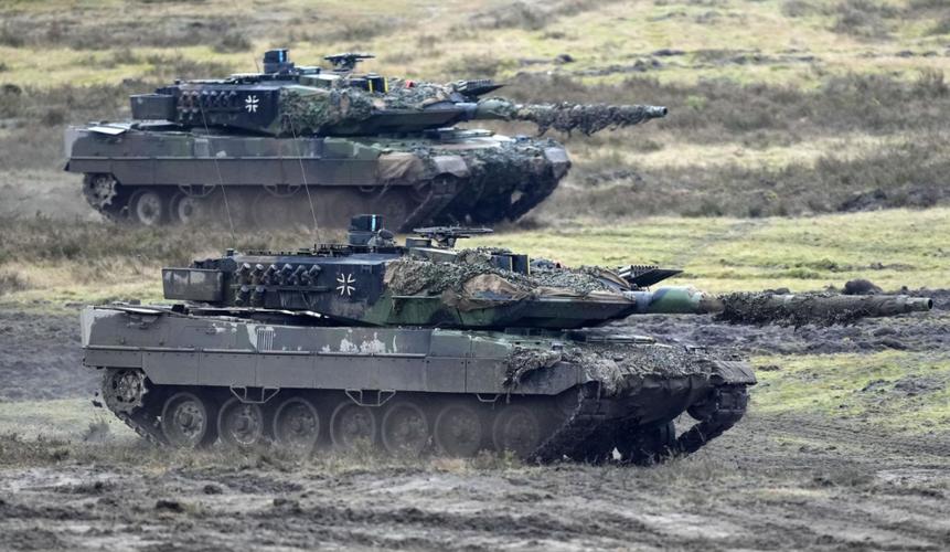 关于“军营装备保养工作内容”的解答-第4张图片 关于“军营装备保养工作内容”的解答-第4张图片