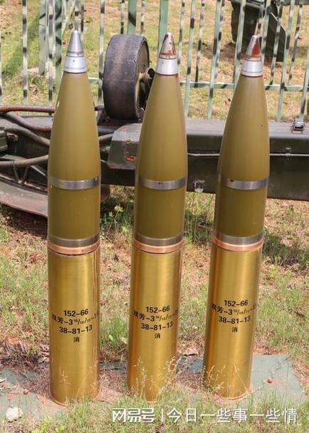 丘吉尔17磅炮,丘吉尔 17磅炮-第4张图片 丘吉尔17磅炮,丘吉尔 17磅炮-第4张图片