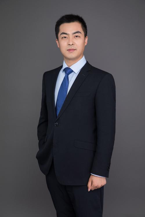 律师一定要穿律师袍吗-律师必须穿律师袍么-第6张图片 律师一定要穿律师袍吗-律师必须穿律师袍么-第6张图片