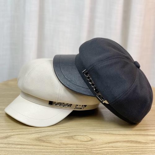 【帽子是装饰品吗,帽子属于饰品类吗】-第2张图片 【帽子是装饰品吗,帽子属于饰品类吗】-第2张图片