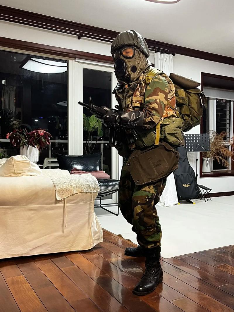 携带战衣及装备有哪些,战斗装具携行方法-第2张图片 携带战衣及装备有哪些,战斗装具携行方法-第2张图片