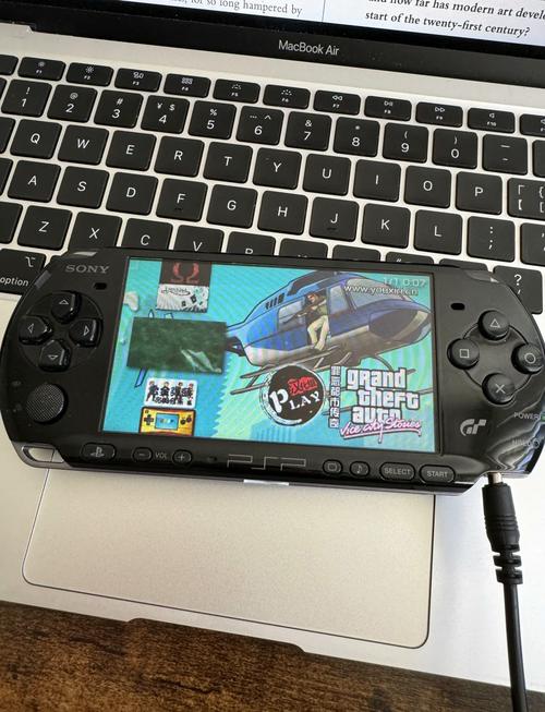 【鬼泣和合金装备区别，鬼泣和dnf】-第2张图片