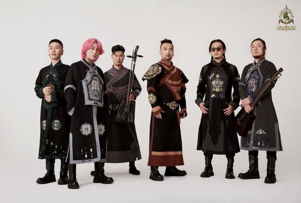 周二珂哪里毕业/周二珂什么学历-第8张图片 周二珂哪里毕业/周二珂什么学历-第8张图片