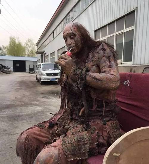 【巨人装备转换怎么弄,巨人套装】-第2张图片 【巨人装备转换怎么弄,巨人套装】-第2张图片